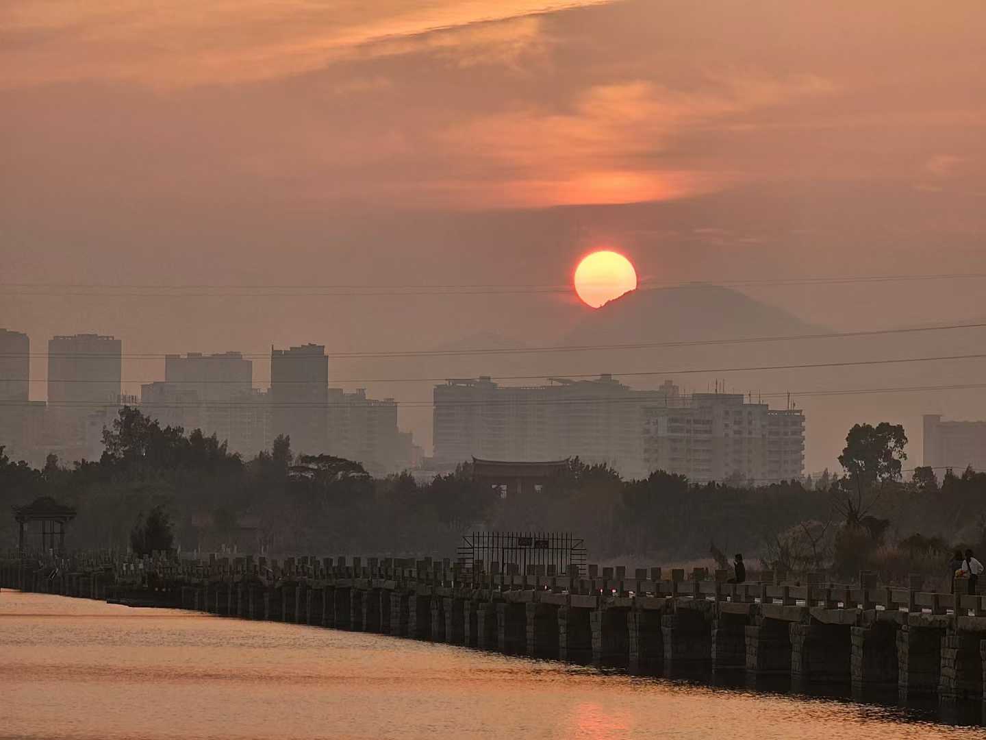 长桥.jpg