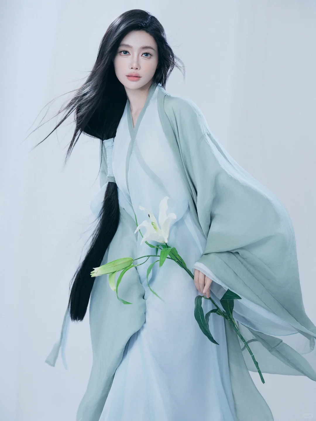 青兰如泉 _ 清新古风意境少女写真📸_8_阑梦古装摄影写真馆_来自小红书网页版.jpg