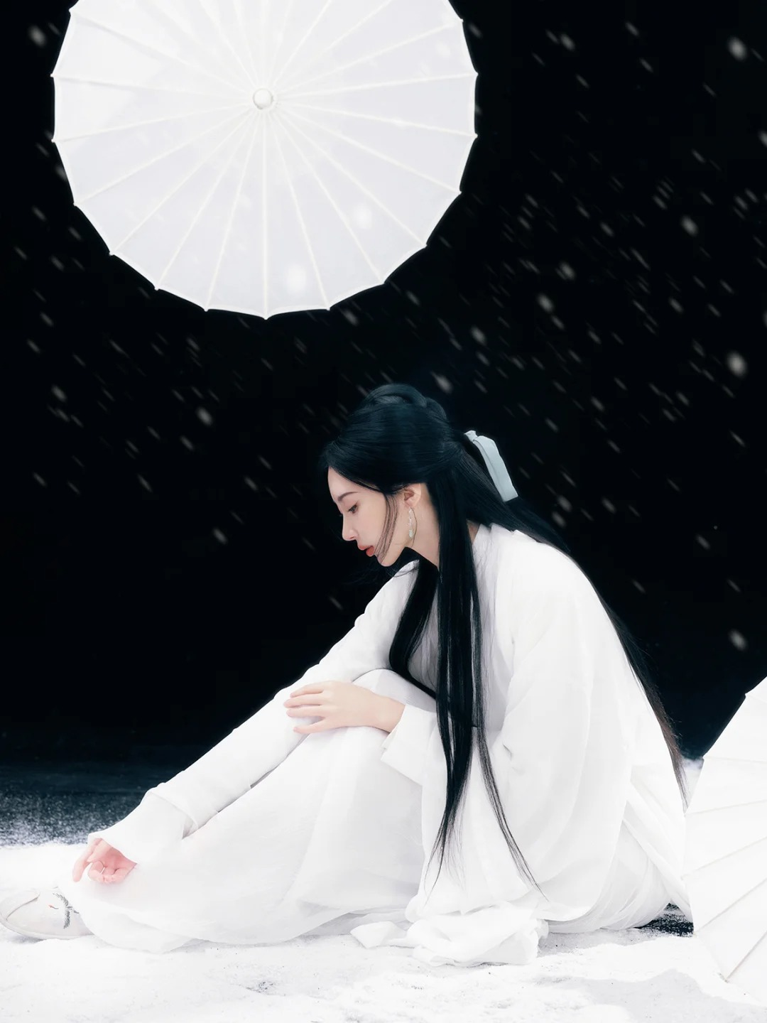 清冷破碎感古装少女写真 也太鲨我了_6_阑梦古装摄影写真馆_来自小红书网页版.jpg