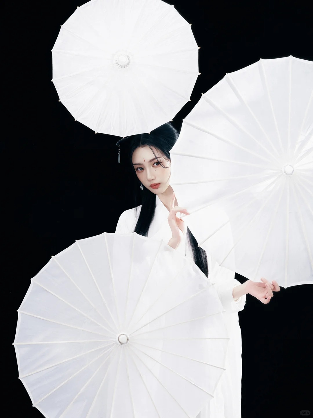 清冷破碎感古装少女写真 也太鲨我了_9_阑梦古装摄影写真馆_来自小红书网页版.jpg