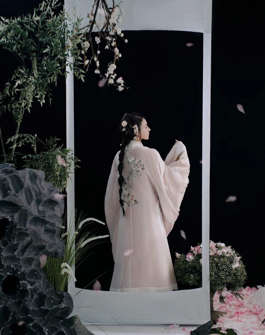 做一回画中人✨端庄温婉的明制汉服写真_8_阑梦古装摄影写真馆_来自小红书网页版.jpg