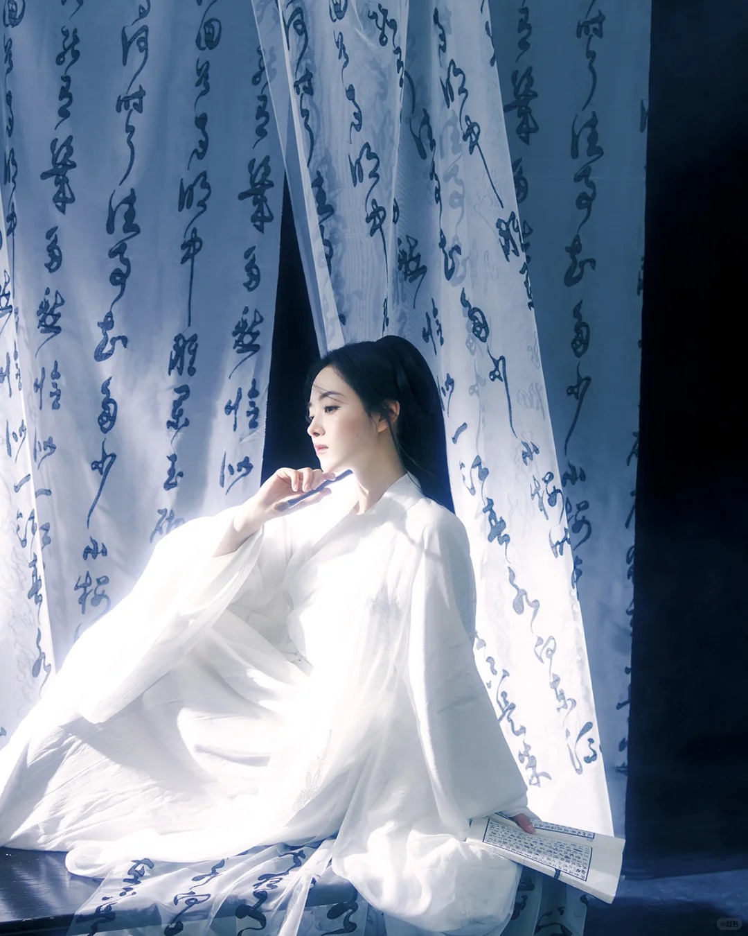 清冷氛围感的水墨书法风 _魏晋汉服写真✨_5_阑梦古装摄影写真馆_来自小红书网页版.jpg