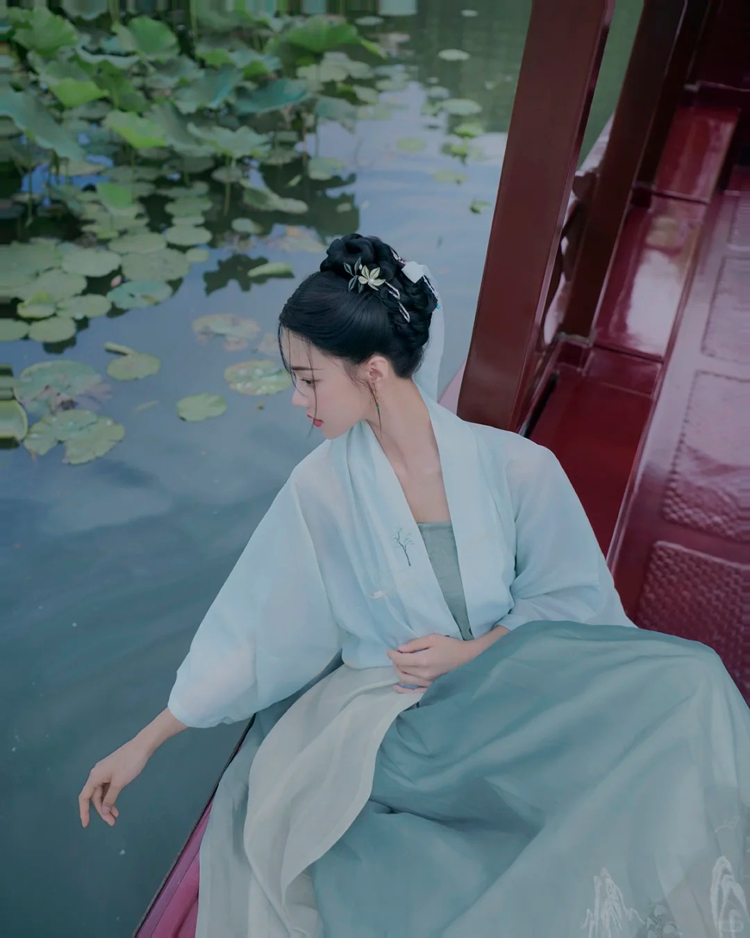 心动一夏✨清冷氛围感古风汉服写真🌷_7_阑梦古装摄影写真馆_来自小红书网页版.jpg