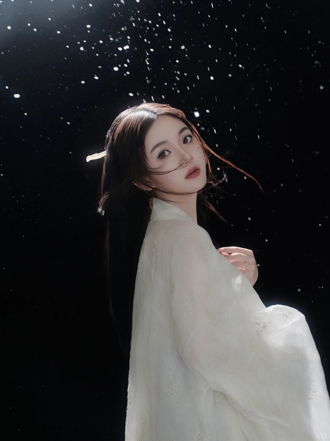 清冷感汉服写真💗美得让人无法抗拒_4_阑梦古装摄影写真馆_来自小红书网页版.jpg