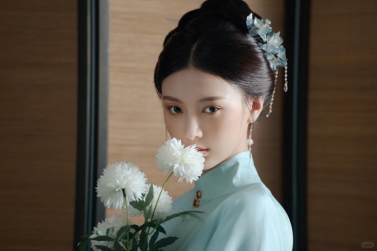 十二花神·菊花拟人，清新淡雅的汉服写真_4_阑梦古装摄影写真馆_来自小红书网页版.jpg