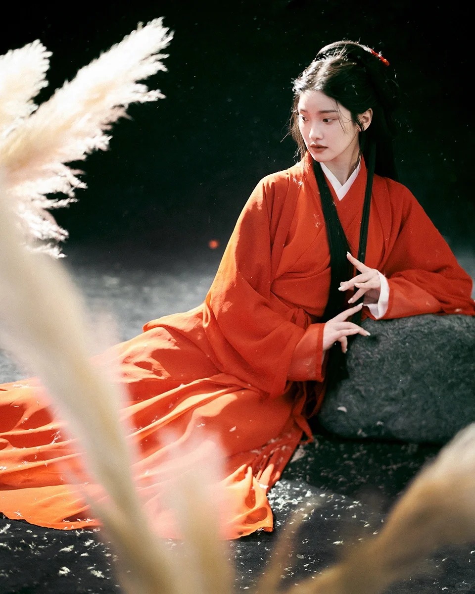 两处相思同淋雪，此生也算共白头_汉服写真_7_阑梦古装摄影写真馆_来自小红书网页版 (1).jpg