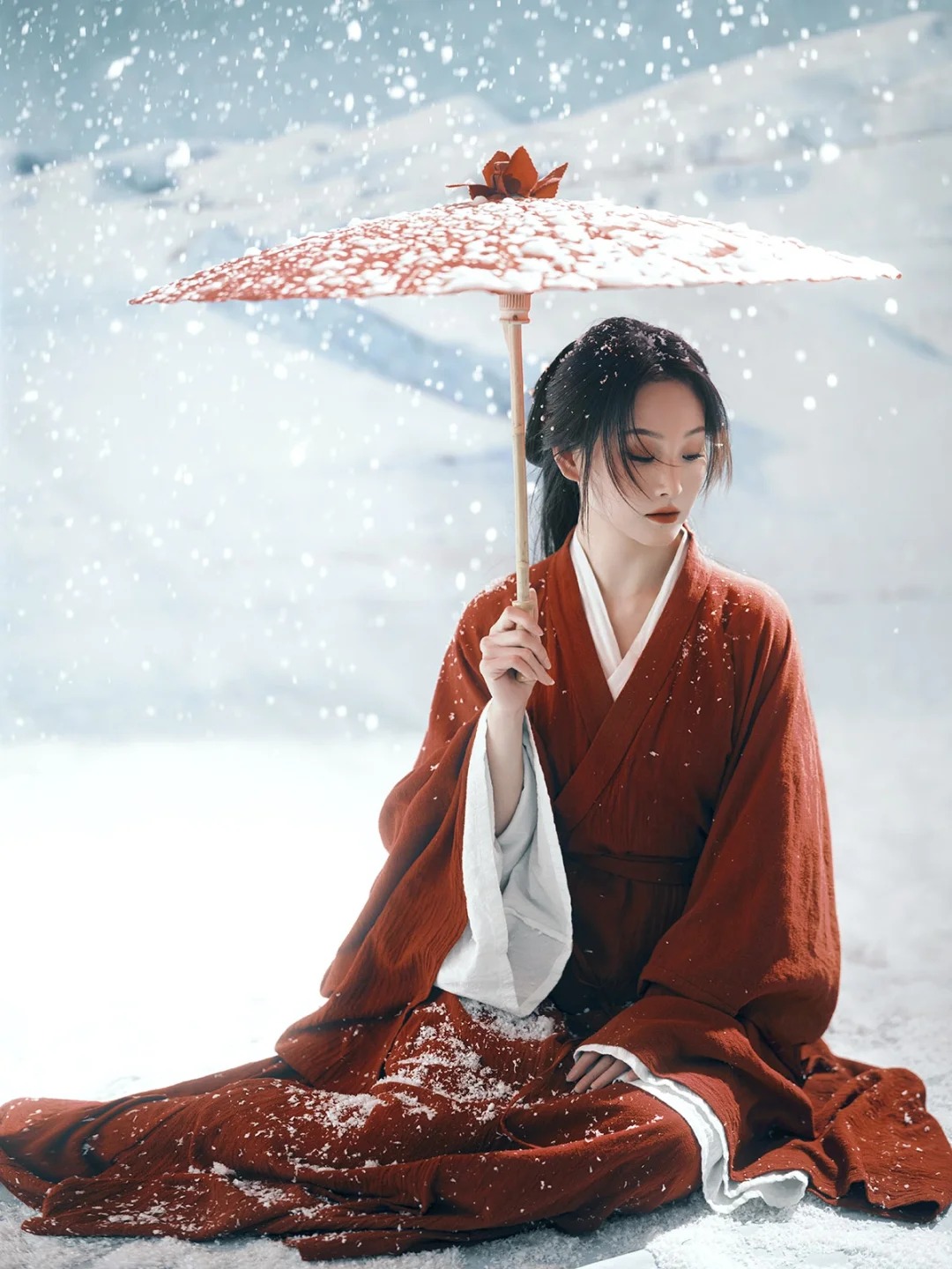 红衣白雪绝配，雪景汉服写真简直不要太哇塞_4_阑梦古装摄影写真馆_来自小红书网页版.jpg