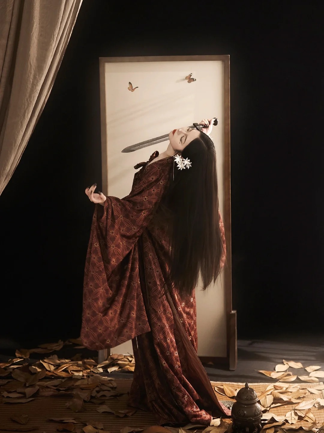 幽雅美殇感汉服写真🍂公主的荣耀与悲哀_1_阑梦古装摄影写真馆_来自小红书网页版.jpg