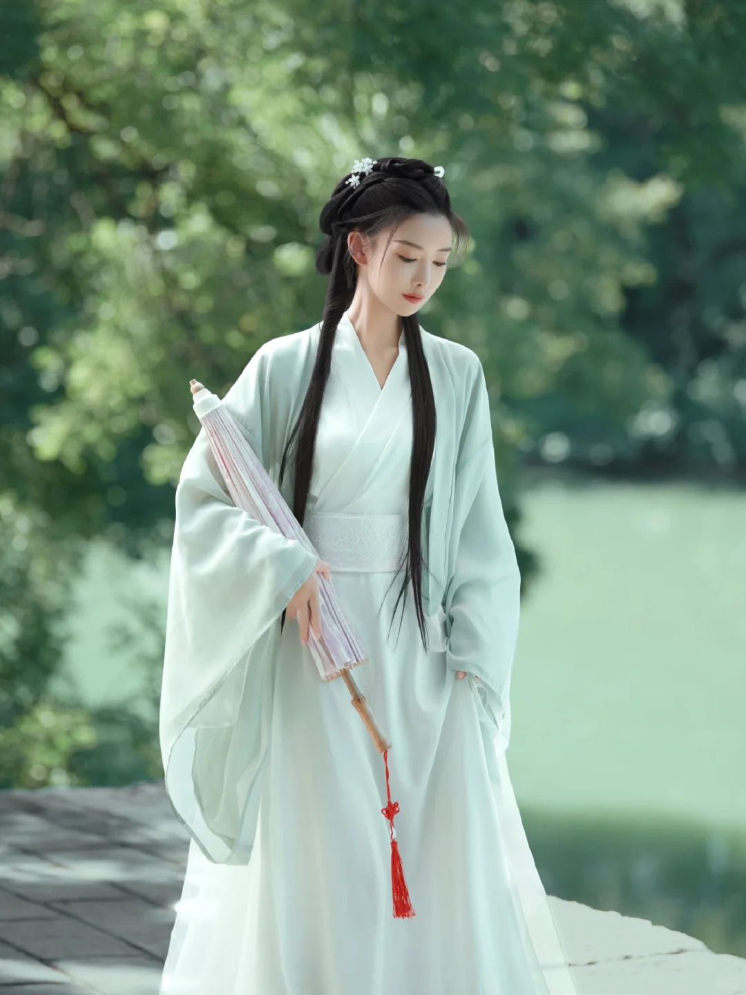 颐和园约拍📸温婉可人的江南古风写真_1_阑梦古装摄影写真馆_来自小红书网页版.jpg