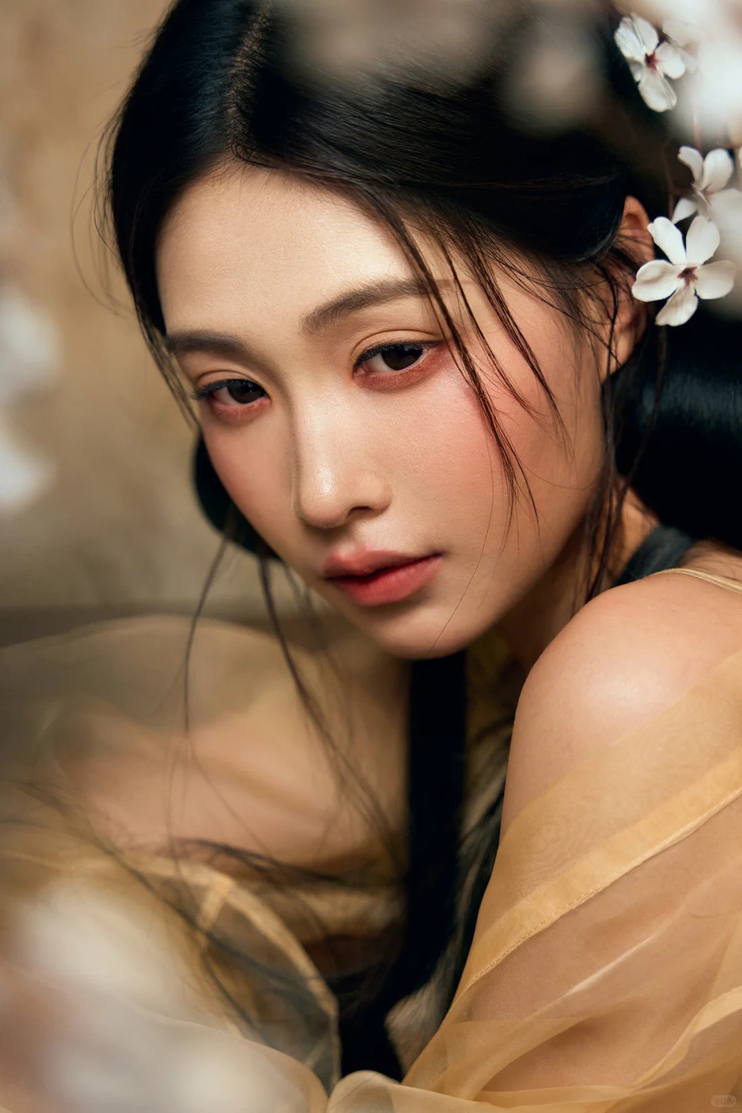 镜头里的东方美是“沉鱼落雁，镜中花落人间”_9_Remyself摄影工作室_来自小红书网页版.jpg