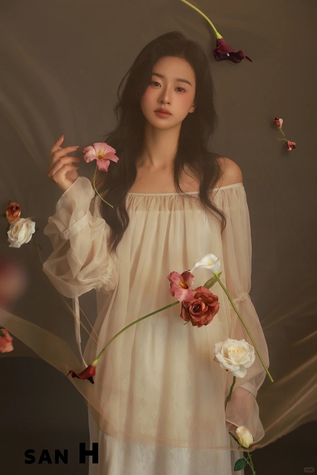 ｜油画少女_3_摄影师 莺子_来自小红书网页版.jpg